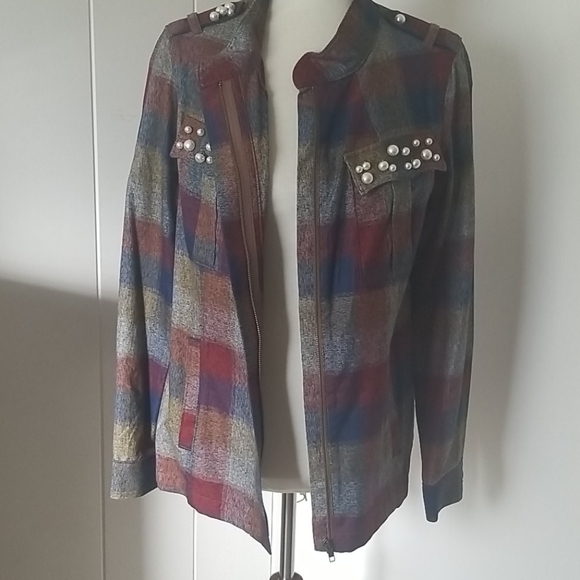 Fall 2018 Collage Jacket - Picture 4 of 10